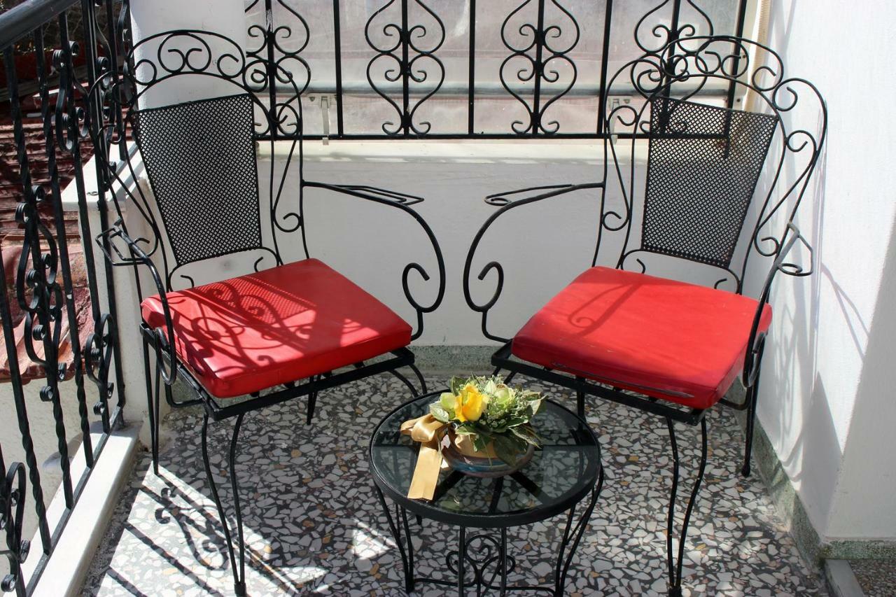 Meteora Mansion - Traditional Apt 3Bd - Rocks View Kalampáka Dış mekan fotoğraf